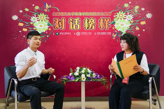 ����125�ڡ����Ը������ֺ�����ͷ�ǣ�����Ϊ��