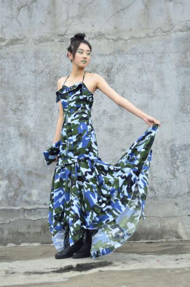 ���κ��ɾٰ�&ldquo;�Բ�����&rdquo;�������촴������������