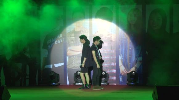 ������������ִ������������־���֮�������