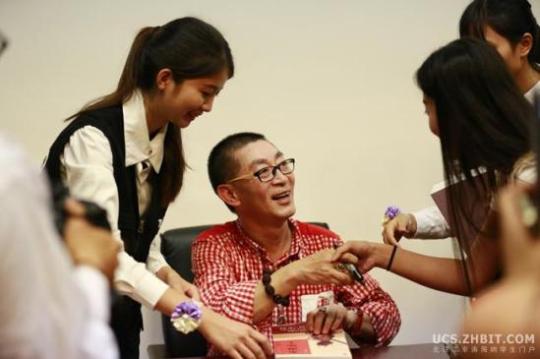 ��С��ͯ�½�������ר�ⱨ��ᣨ�£�